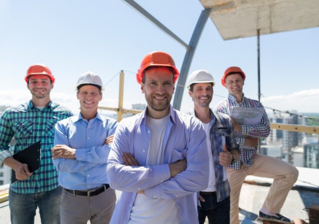 builders-team-leader-over-group-of-apprentices-at-2021-09-01-20-45-15-utc