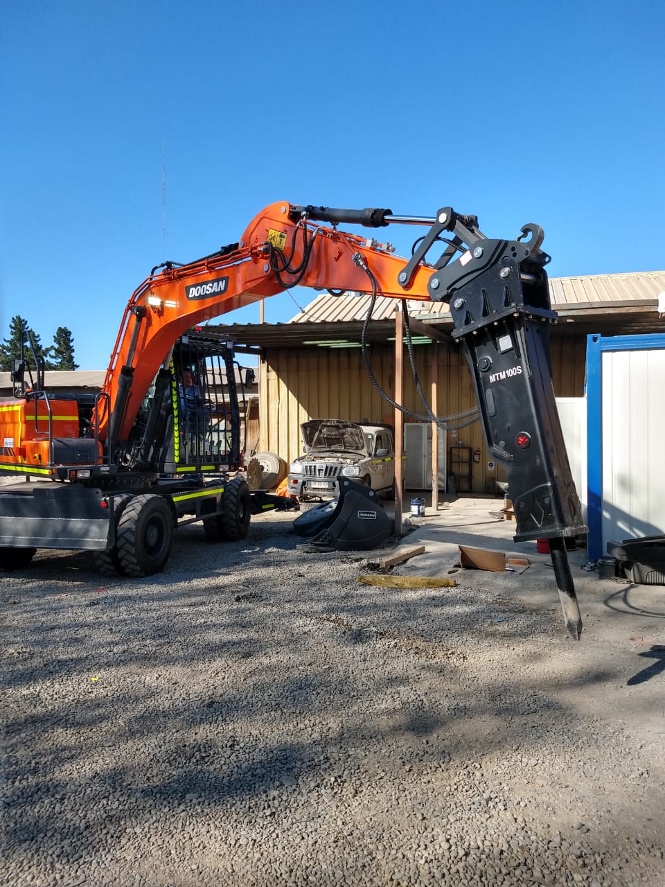 Martillo Hidráulico Para Excavadora 14 Ton MTM-100 - Imagen 2